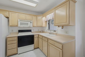 104 Willowbrook Dr-20