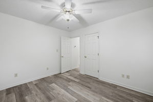 104 Willowbrook Dr-28