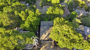 010_F8_AERIAL_104 Winding Way
