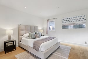 4th St-L0111-030.jpg