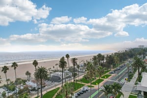 4th St-L0311-1-013.jpg