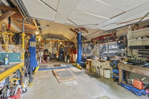  Photo 47
