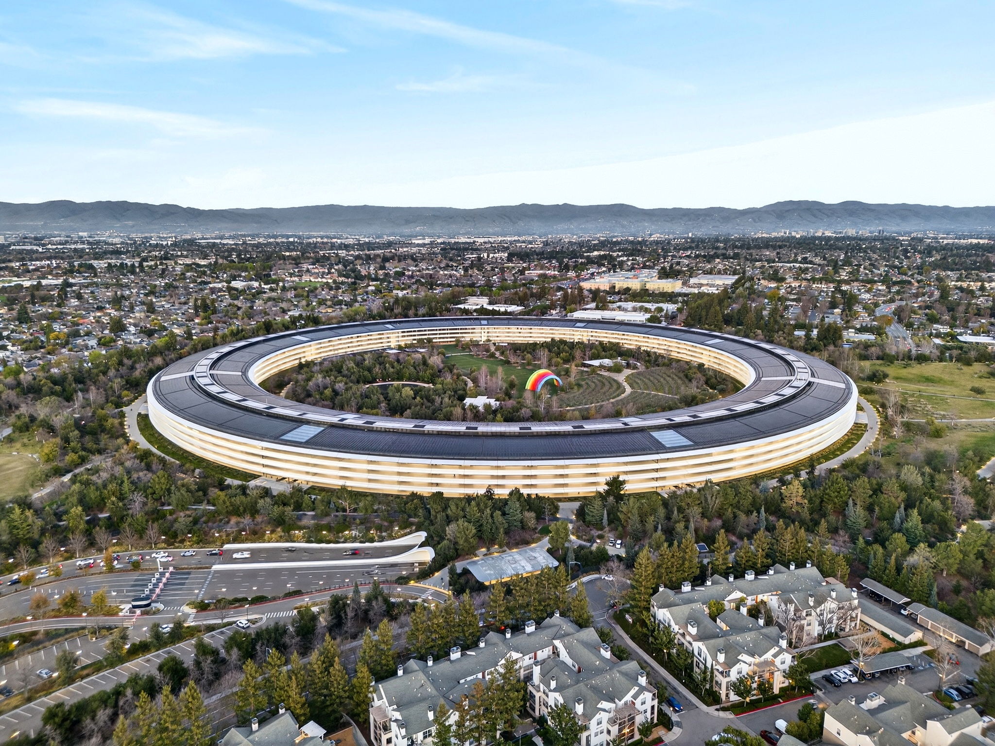 Apple HQ