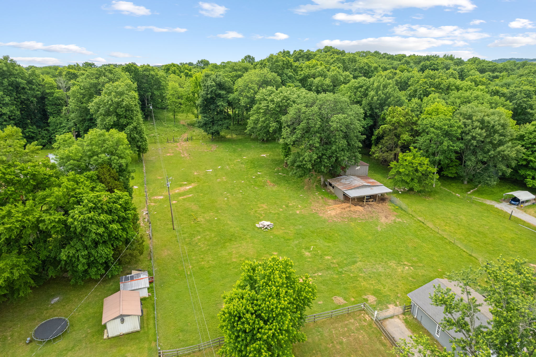 1040 Old Rome Pike, Lebanon, TN 37087 Justin L Fricke Media