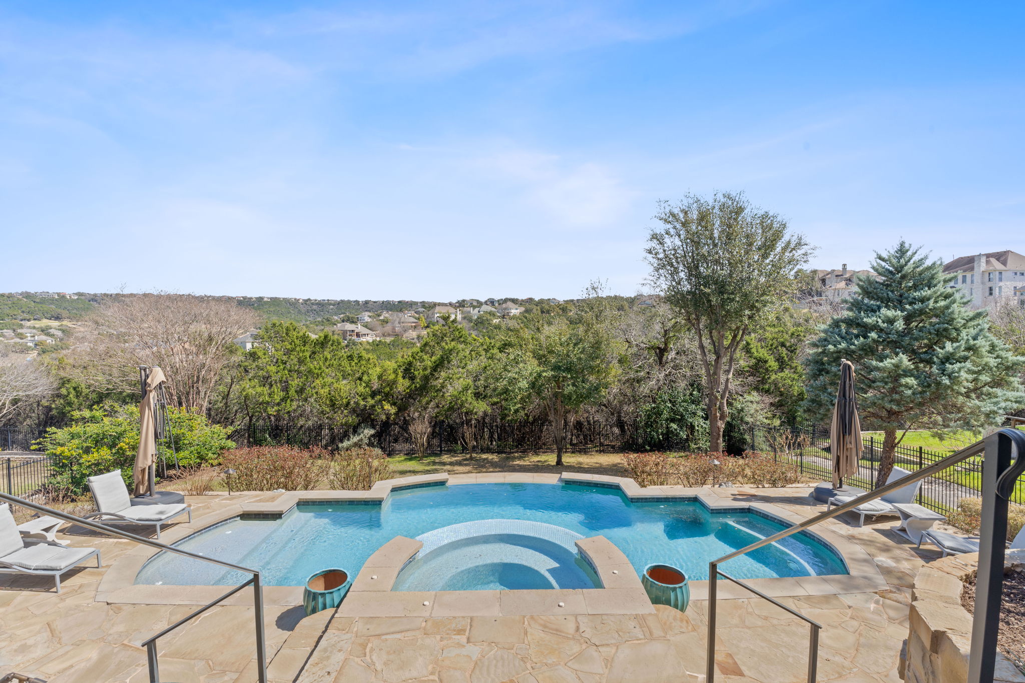 Incredible Poolscape w/ Lounge Areas