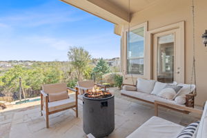 Back Patio w/ Beautiful Views