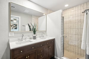 NW 15th Dr-033.jpg
