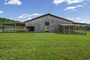 Rear Exterior Horse Stable