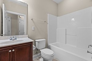  Photo 48