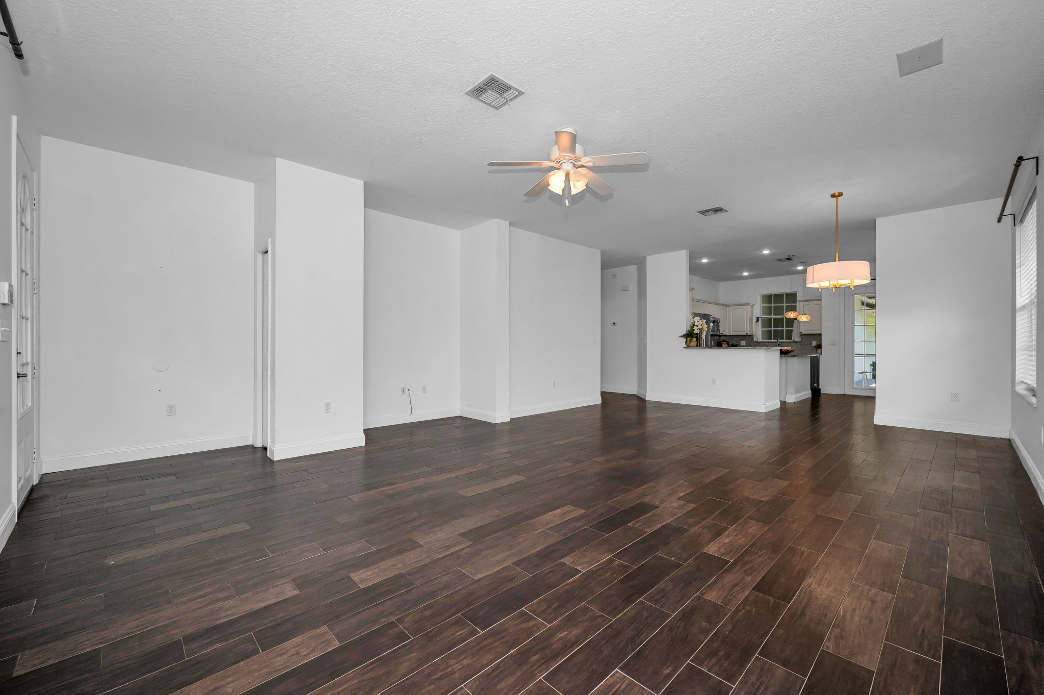 Living Room4
