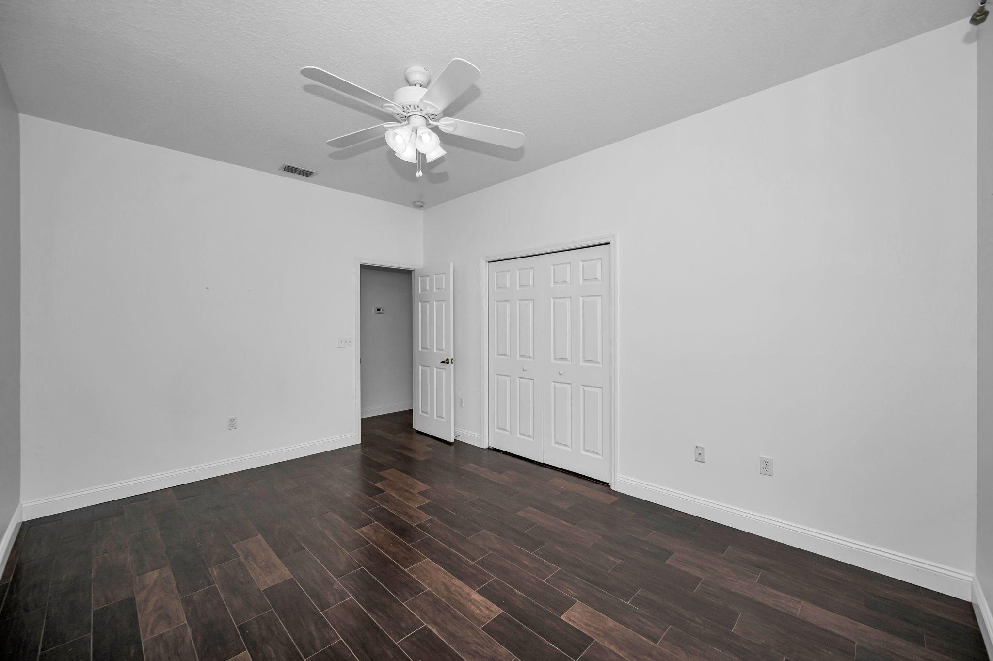 Bedroom2c