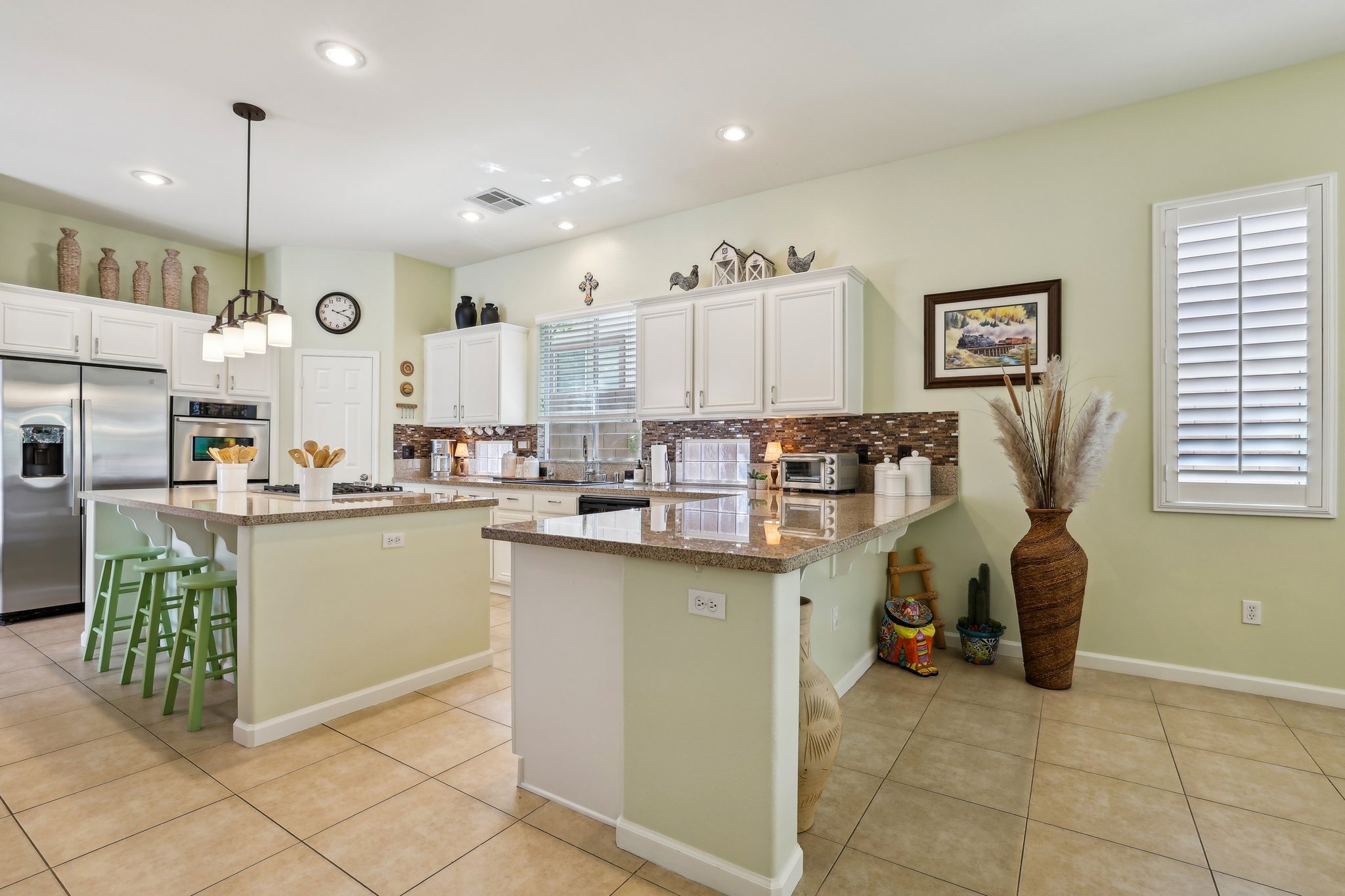 Stanberry Ave-2205-013.jpg