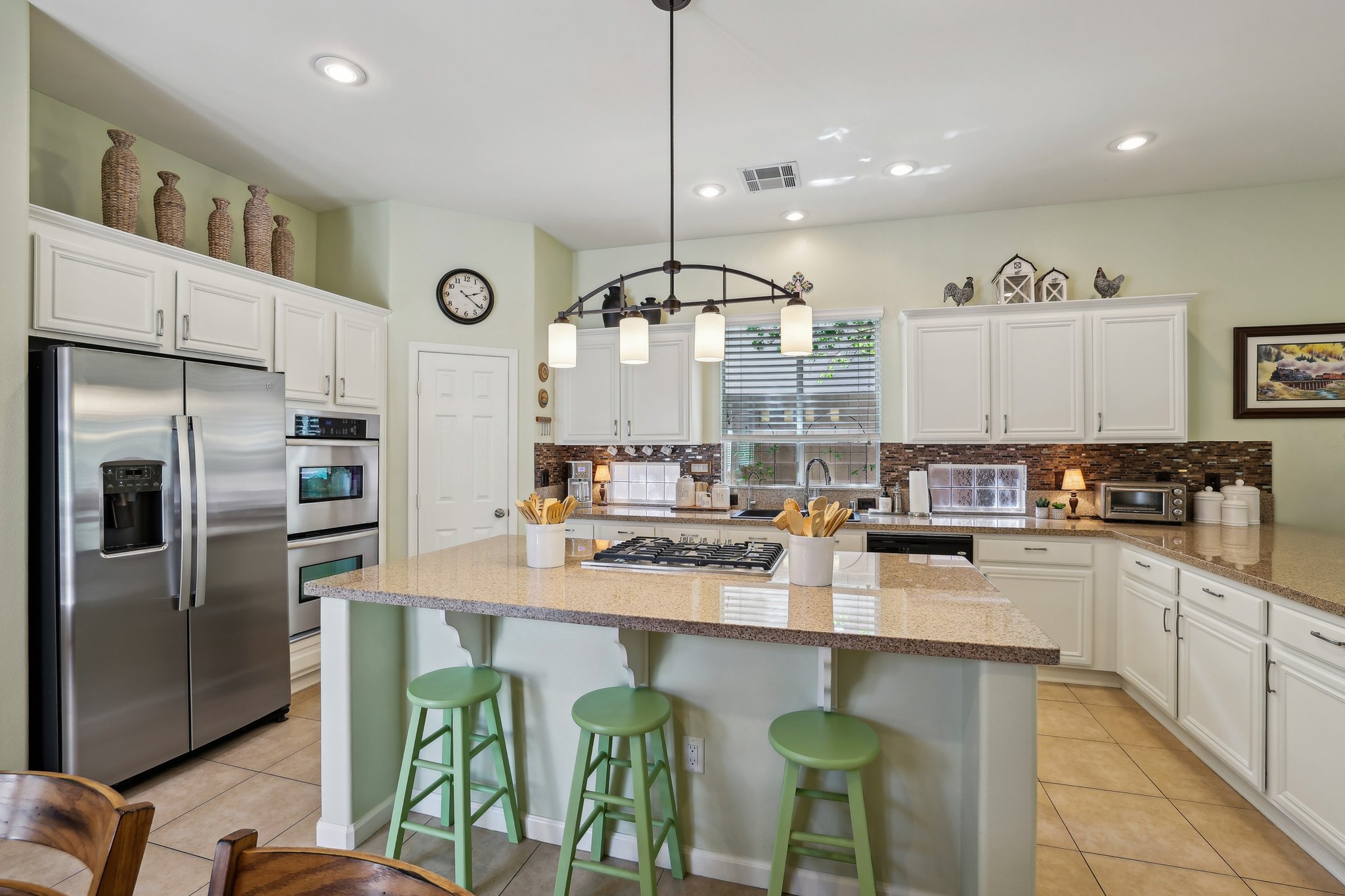 Stanberry Ave-2205-015.jpg
