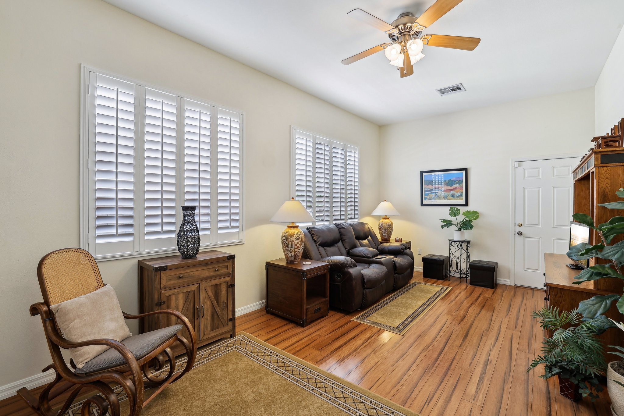 Stanberry Ave-2205-033.jpg