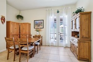 Stanberry Ave-2205-011.jpg