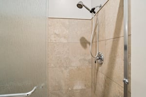 Stanberry Ave-2205-032.jpg