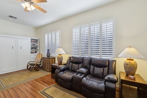 Stanberry Ave-2205-034.jpg