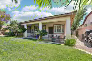 Stanberry Ave-2205-041.jpg