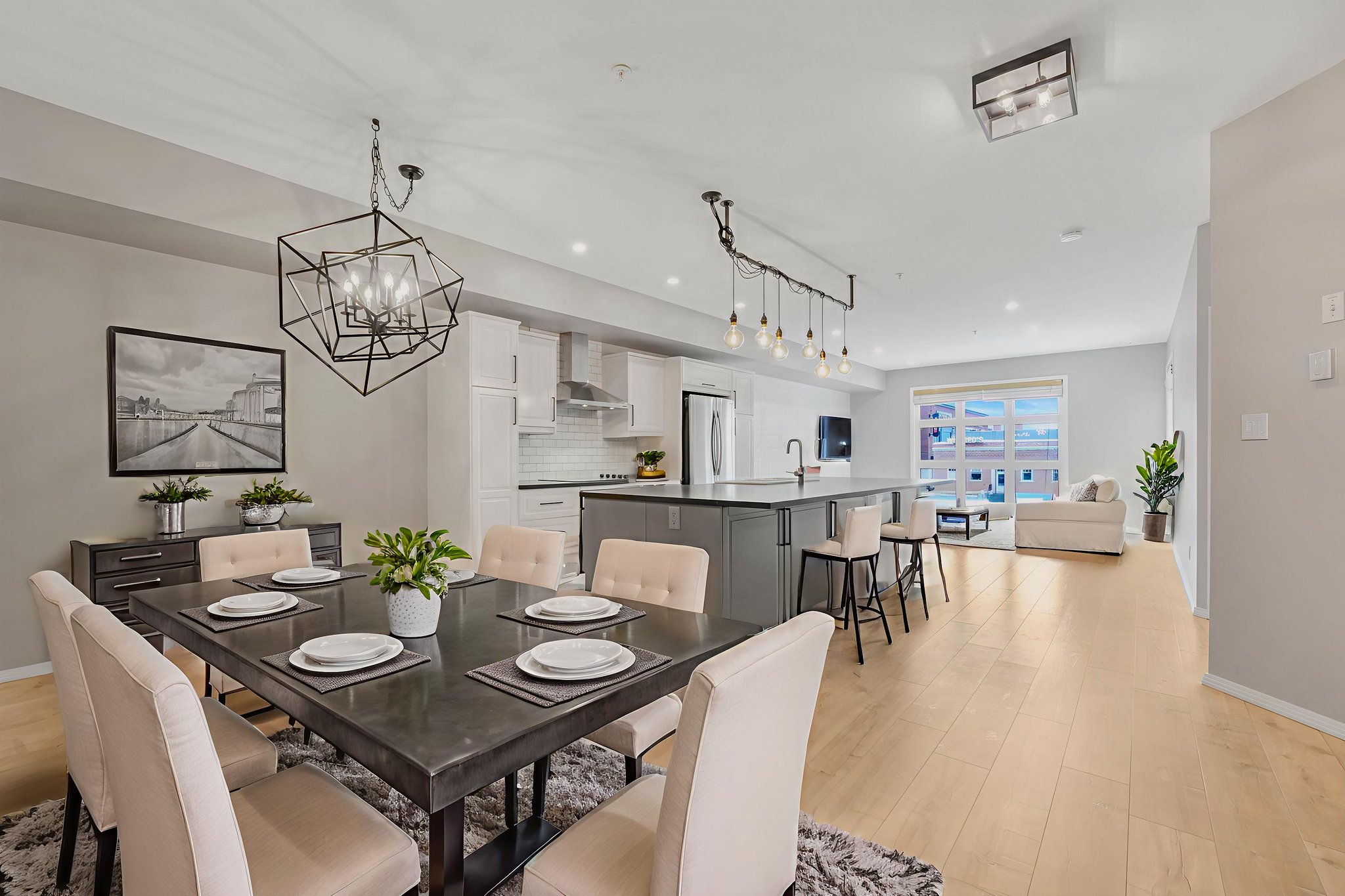 VX- Interior Image - (3) virtually staged.jpeg