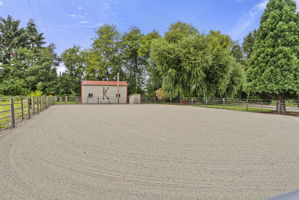 106' x 60' lighted riding arena, designed for riders of every level