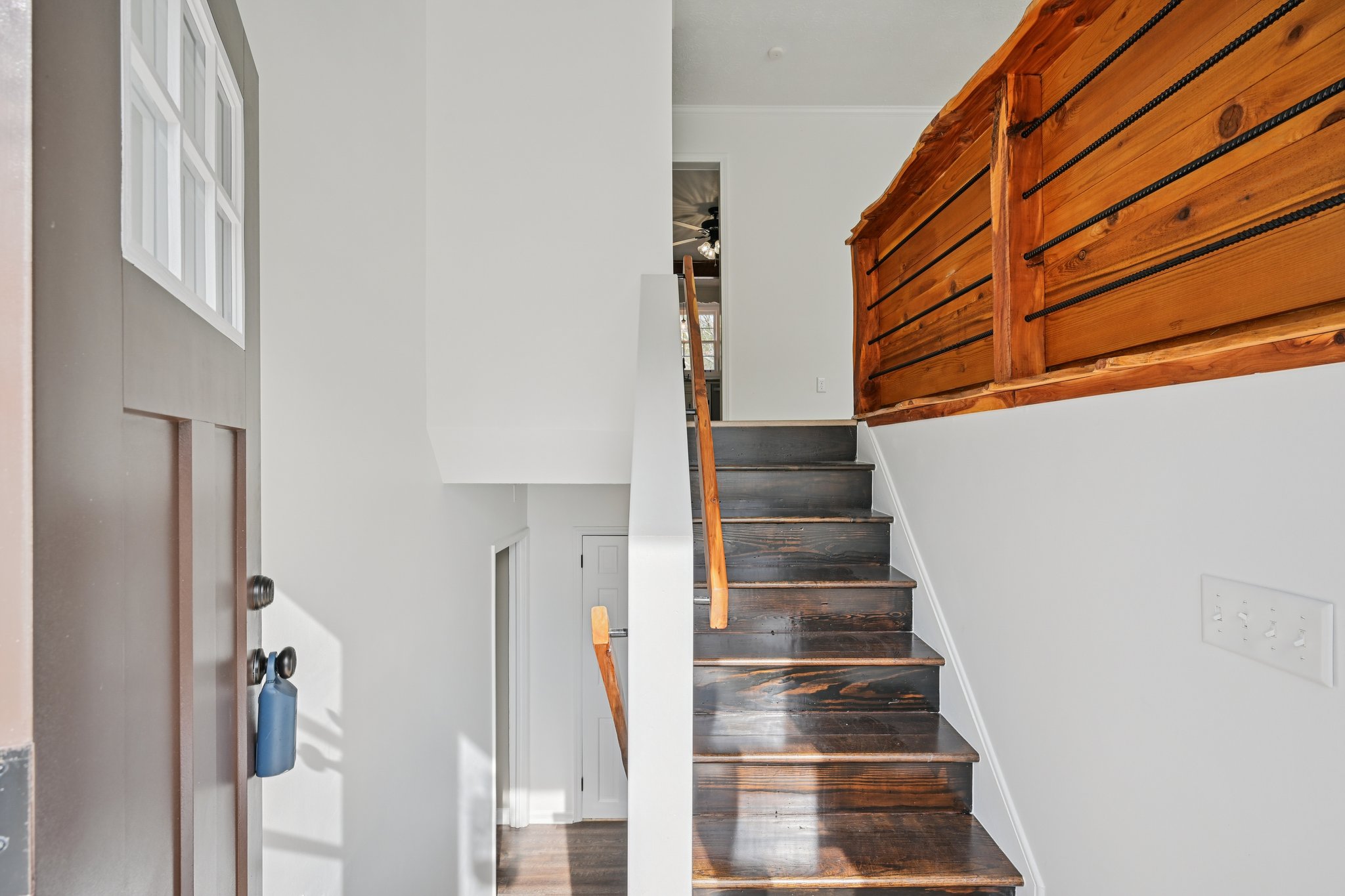 Cooper Ln-S2201-007.jpg