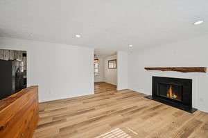 Cooper Ln-S2201-012.jpg