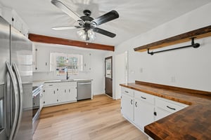 Cooper Ln-S2201-018.jpg