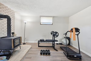  Photo 33