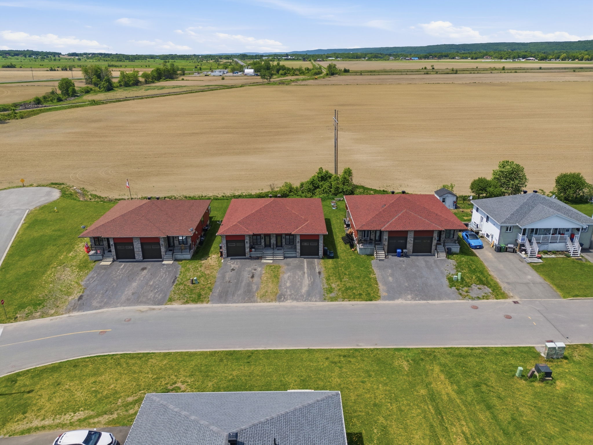  Photo 34
