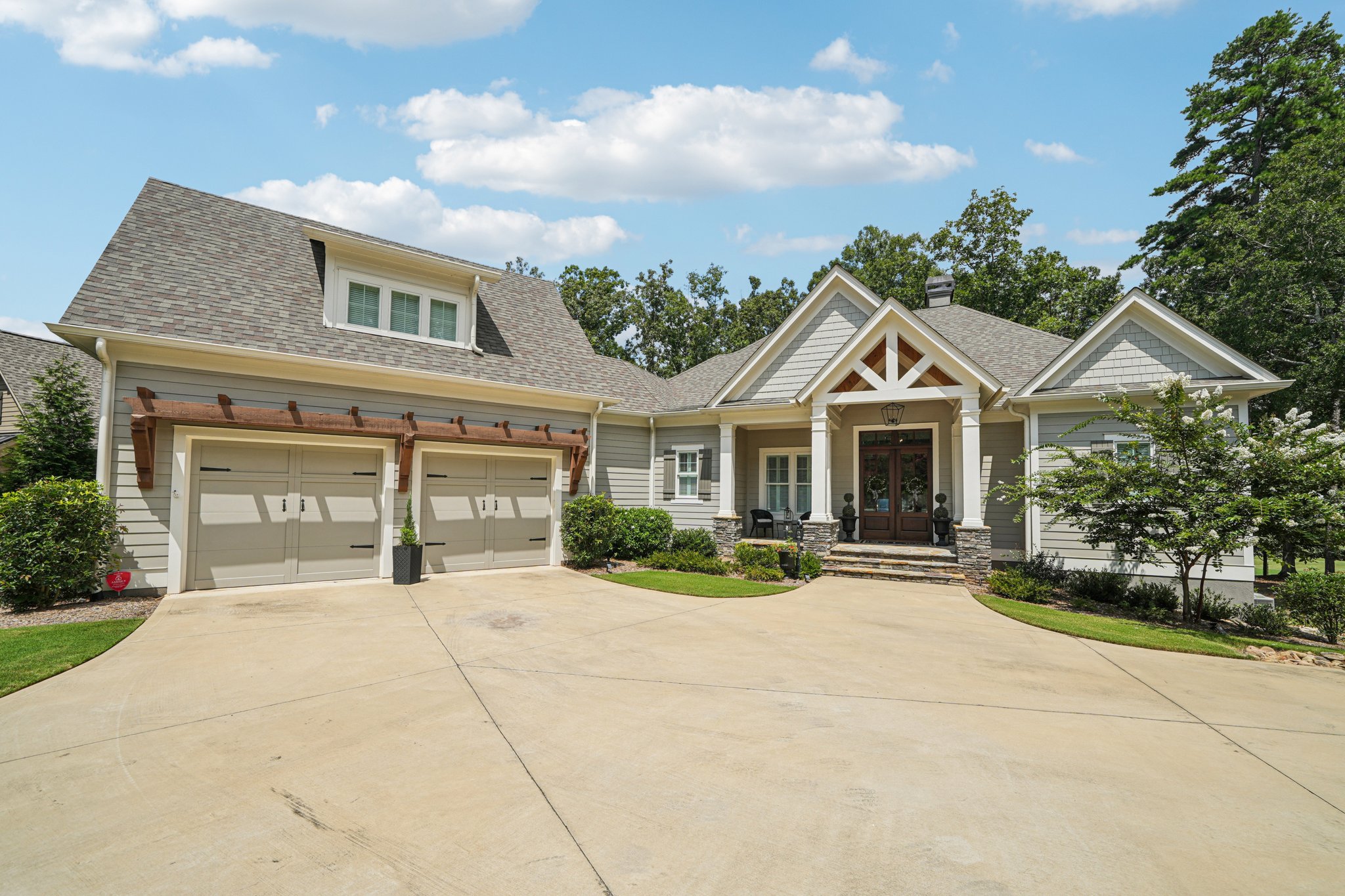 Lake Pointe S-S2108-002.jpg