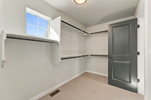 DPB05694