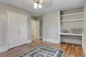 Charles St-022