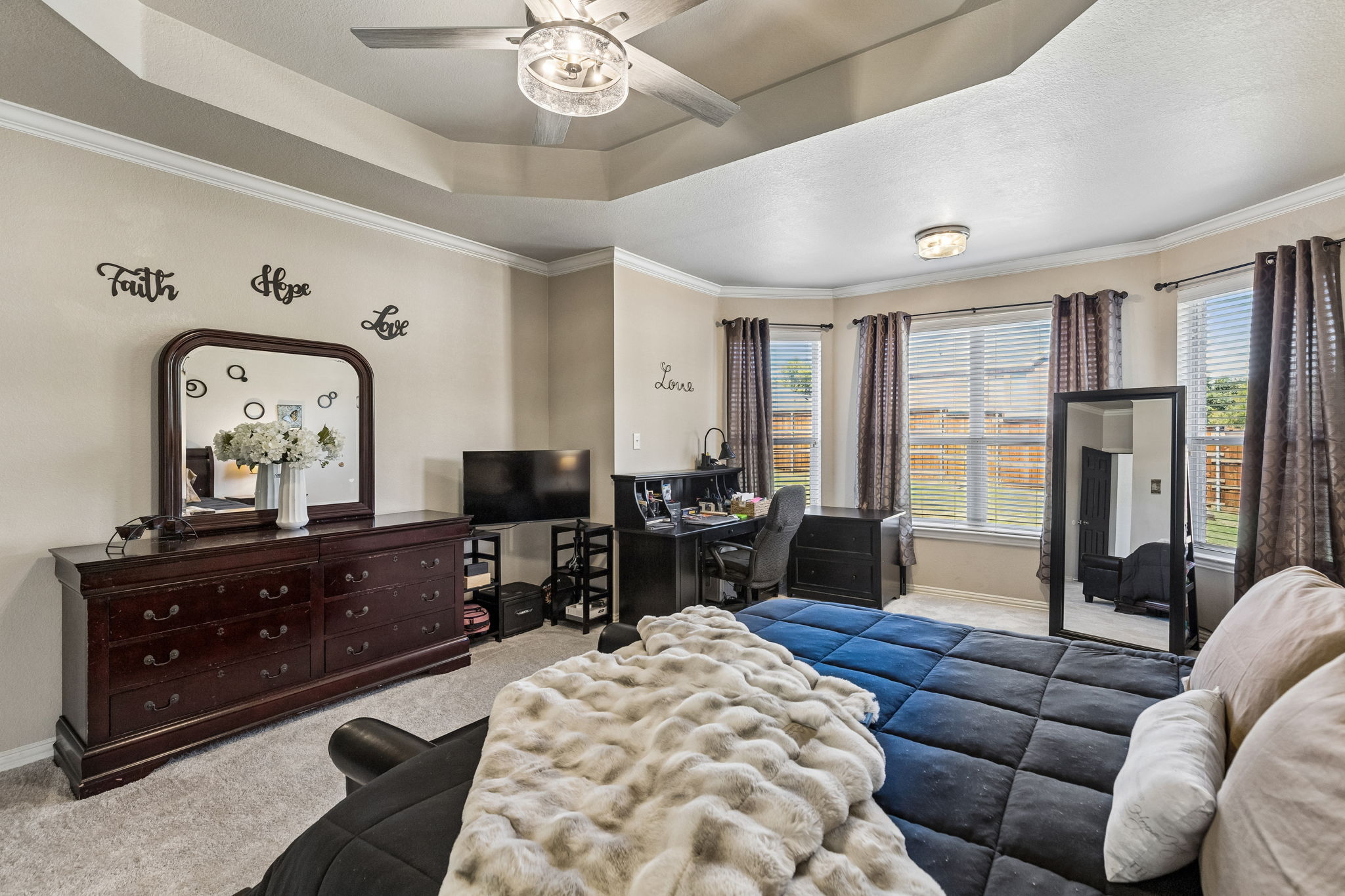 10417Eastern_032