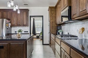 10417Eastern_019