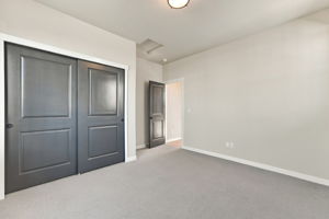 DPB05779