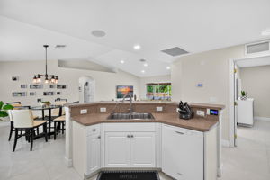 Kitchen 2 of 3