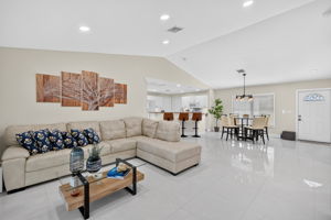 Living Room 4 of 5