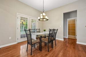 Beaver Ridge Dr-S0907-018.jpg