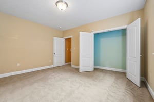 Beaver Ridge Dr-S0907-049.jpg
