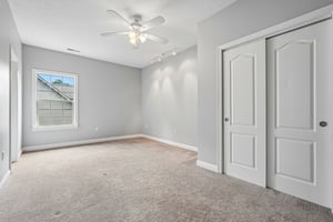 Beaver Ridge Dr-S0907-073.jpg