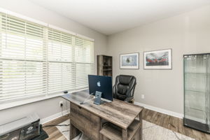 Den/Library