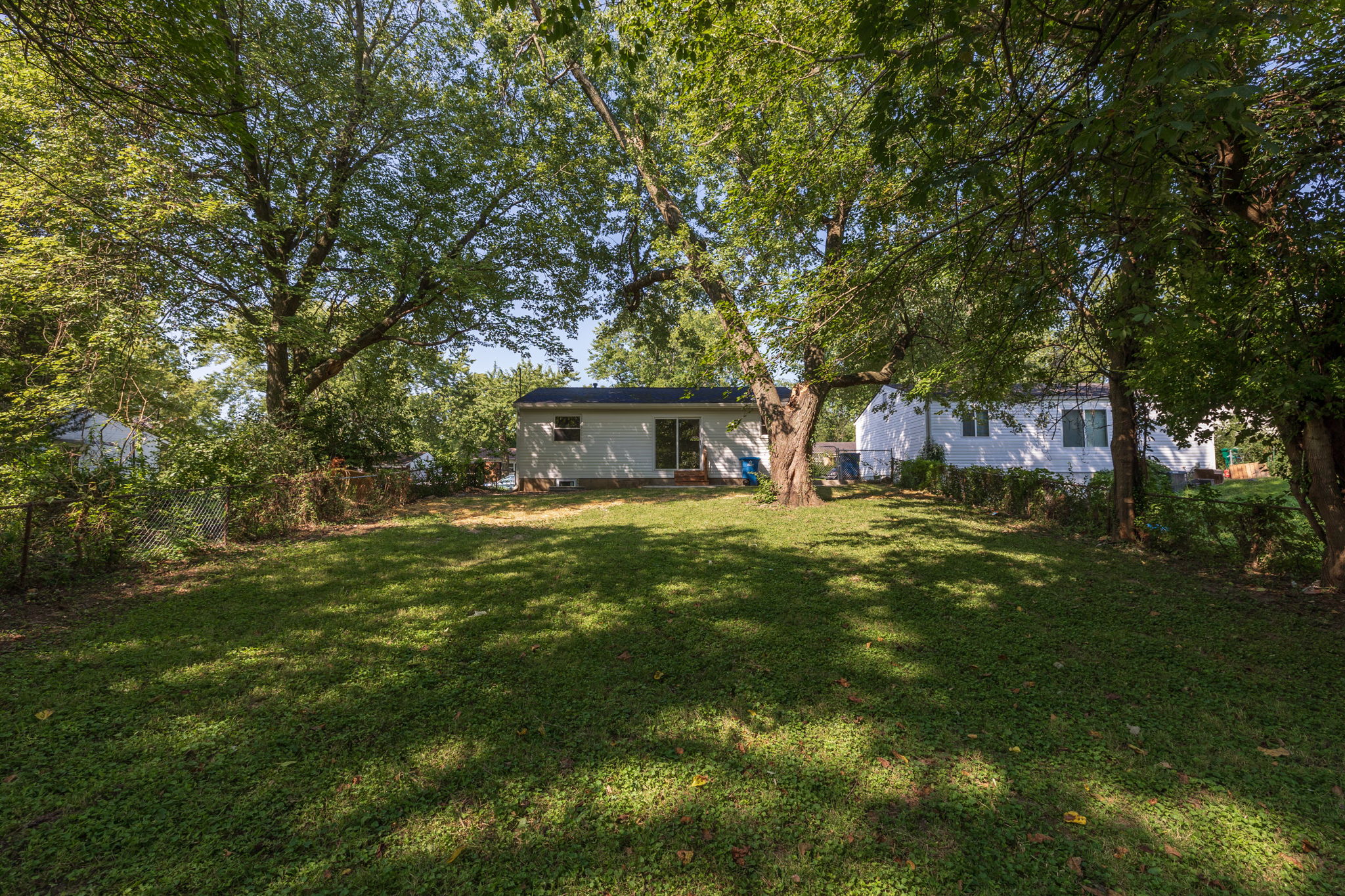 10422 Royal Dr, St. Louis, MO 63136, USA Photo 4