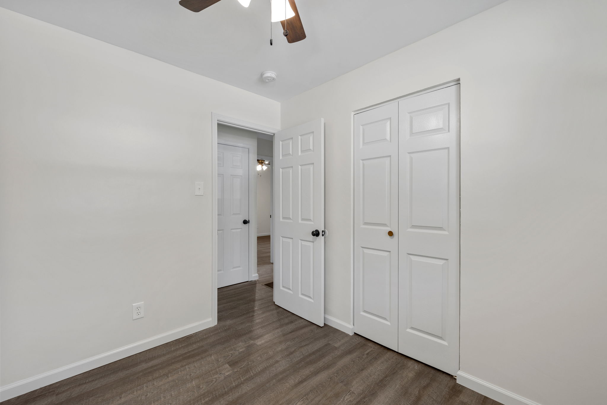 10422 Royal Dr, St. Louis, MO 63136, USA Photo 16