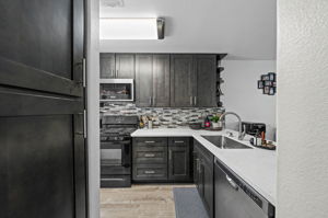 D7406919