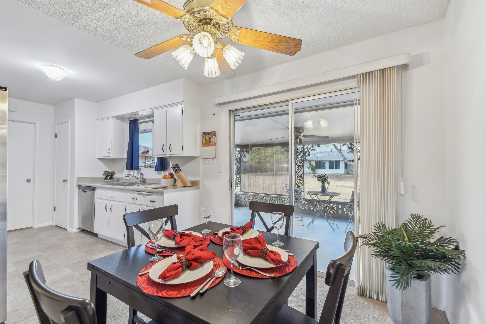 W Roundelay Cir-010.jpg