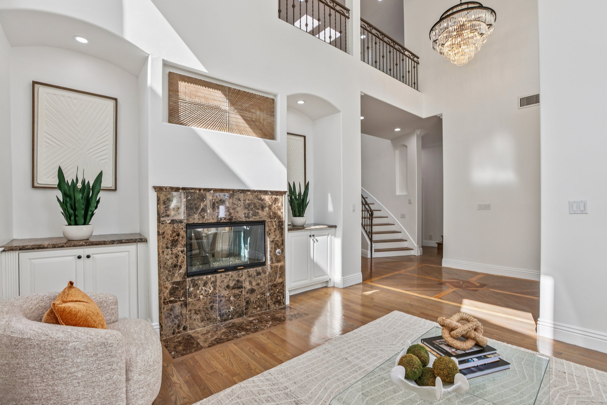 9th St-L2308-011.jpg