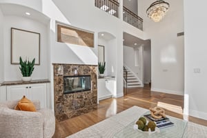 9th St-L2308-011.jpg