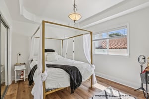 9th St-L2308-031.jpg