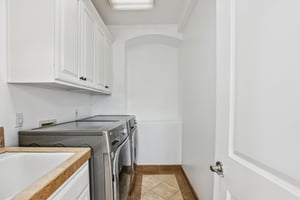 9th St-L2308-038.jpg