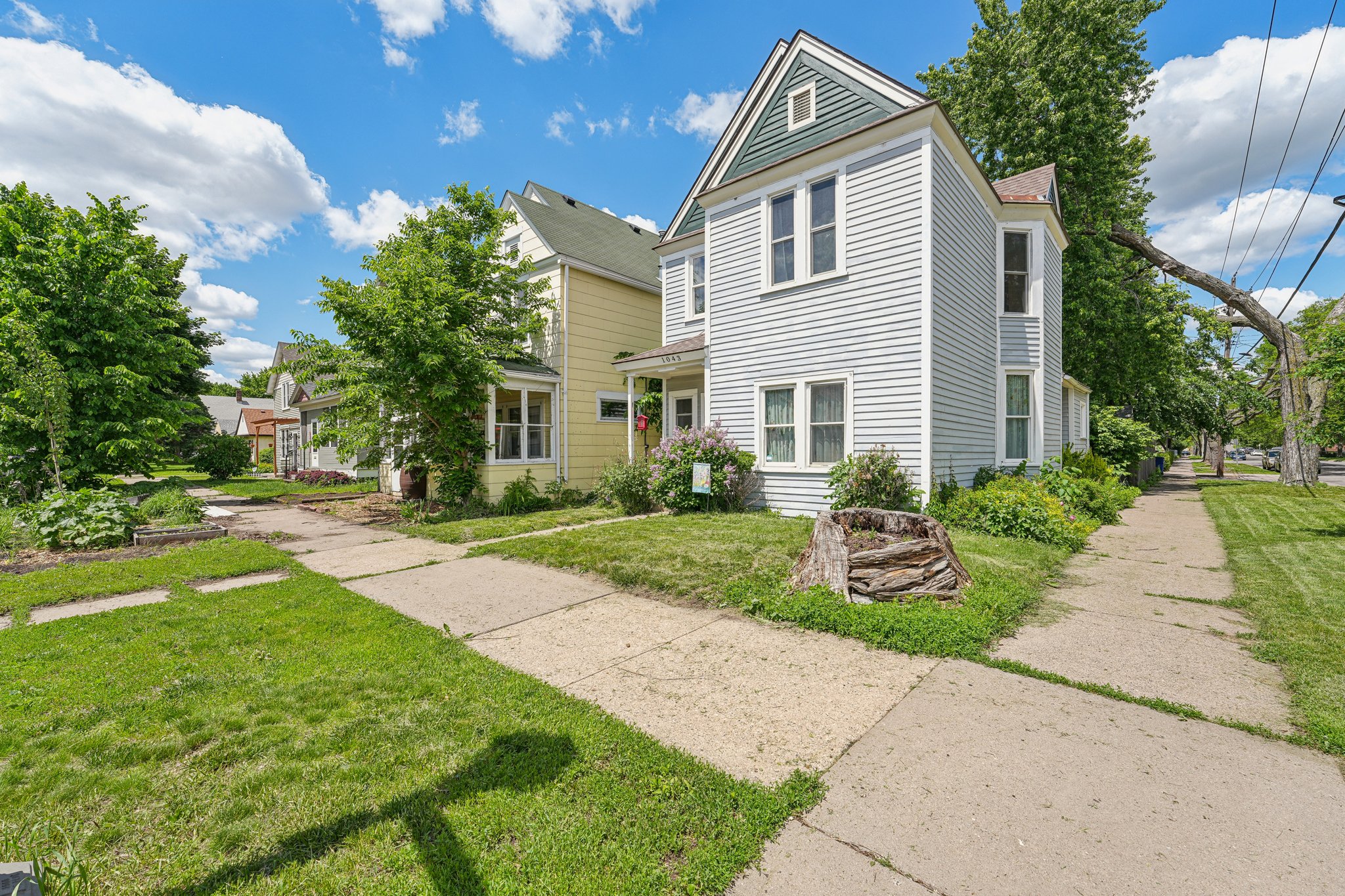 Charles Ave-006.jpg